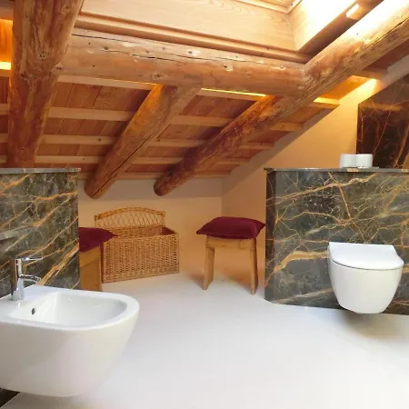 Daire Partel Loudge Cortina dʼAmpezzo